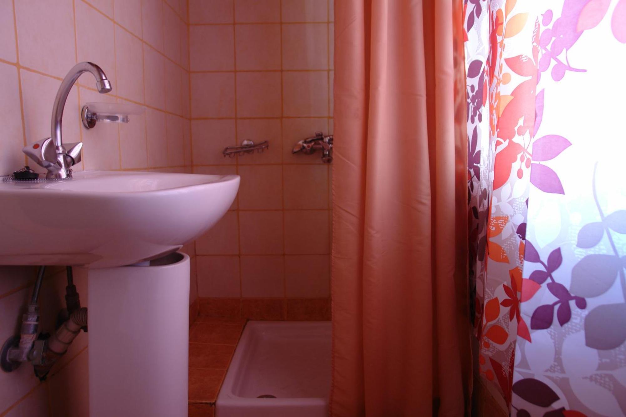 Earini Rooms And Apartments Hriszí Aktí Haniá Kültér fotó